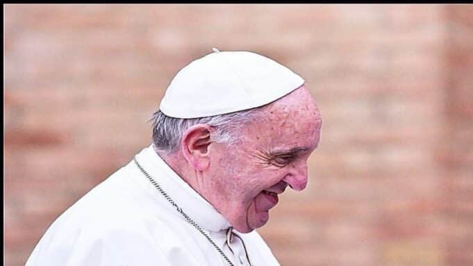 Papa Francesco interviene sui genitori